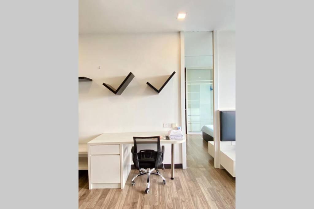 Landmark Residence 2, Greenview, Less Noise, Free Wifi With Tvbox, Free Parking, Near Kajang, Cheras, C180, Mrt Exterior foto